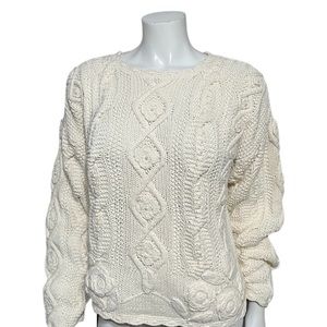47 Handknitted Intern. Express Cream Pearl Sweater Sz-Small